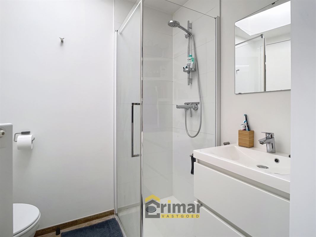 Instapklare starters woning in mooie omgeving, gezellige open keuken en stadstuin. Ideaal voor een jong gezin.