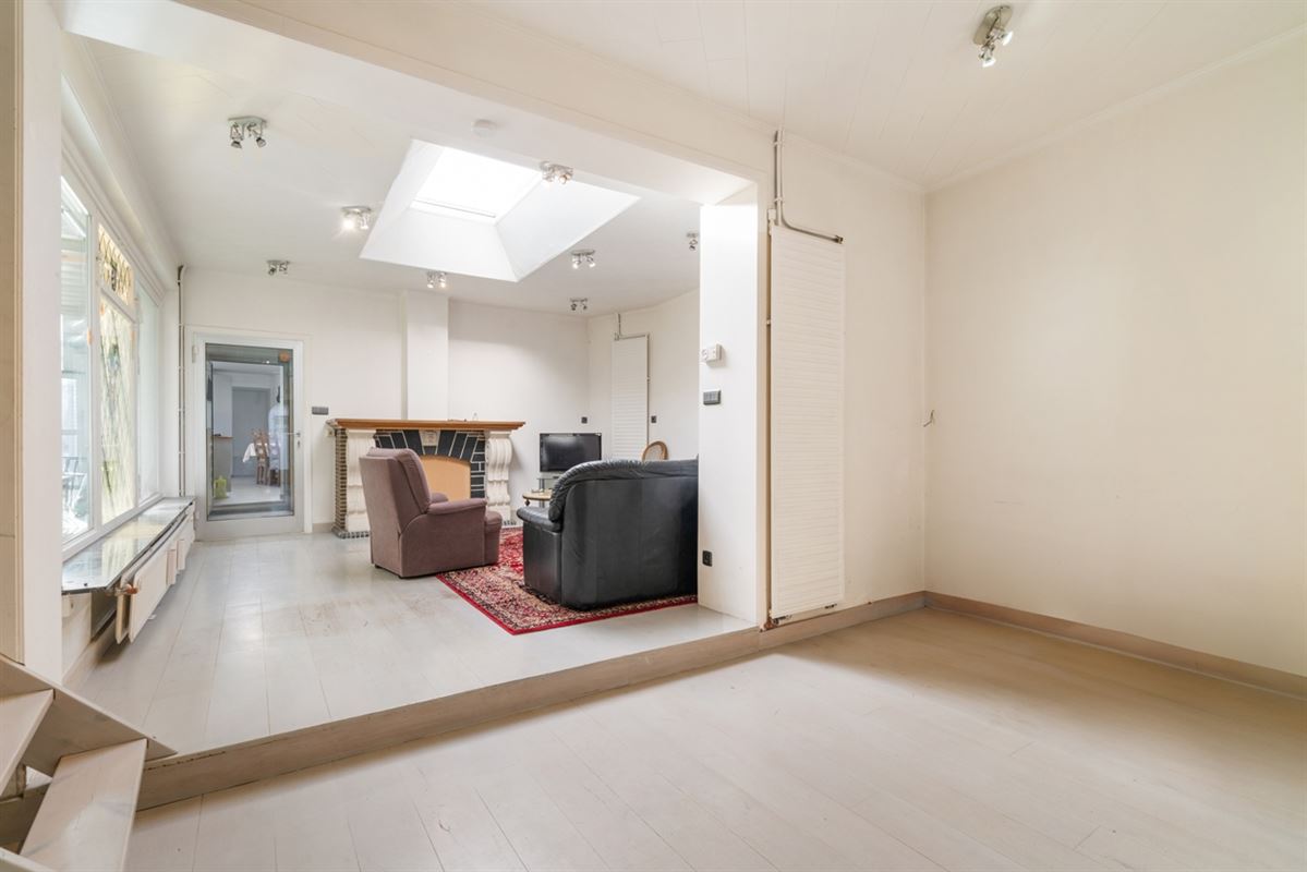 Te renoveren GESLOTEN BEBOUWING op perceel van 650m²