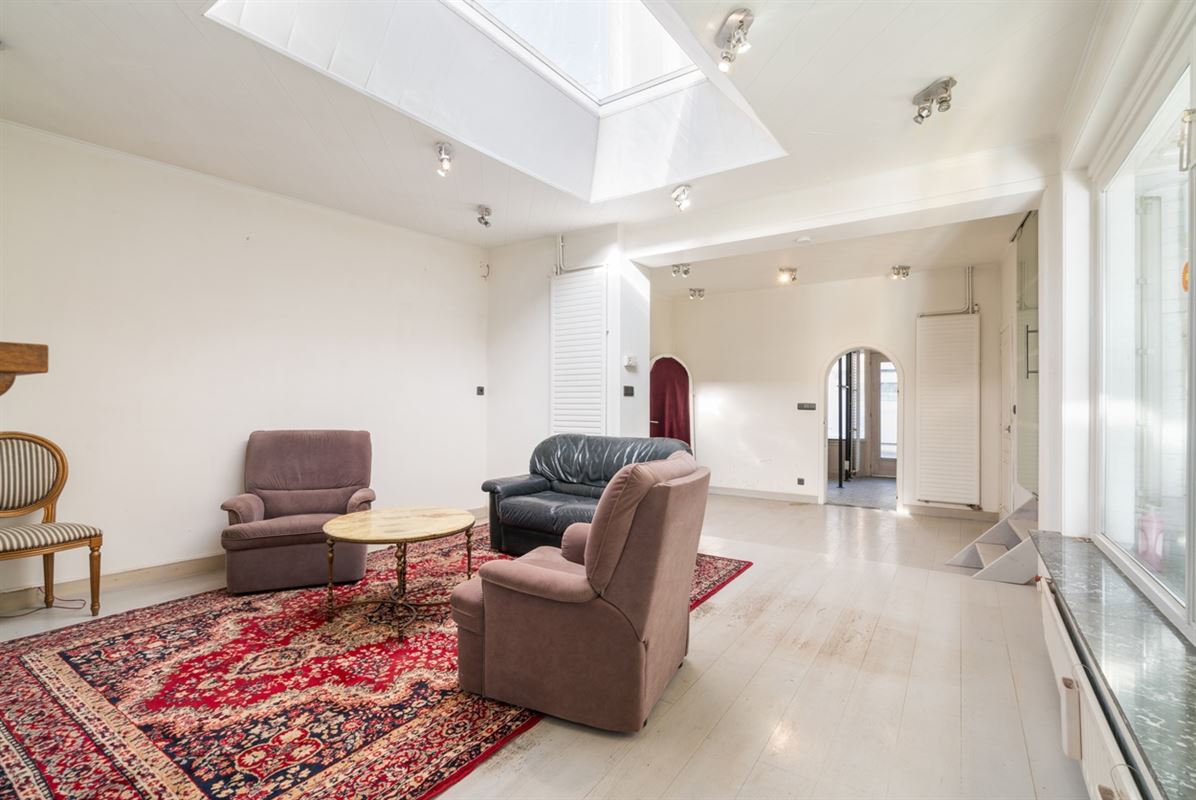 Te renoveren GESLOTEN BEBOUWING op perceel van 650m²