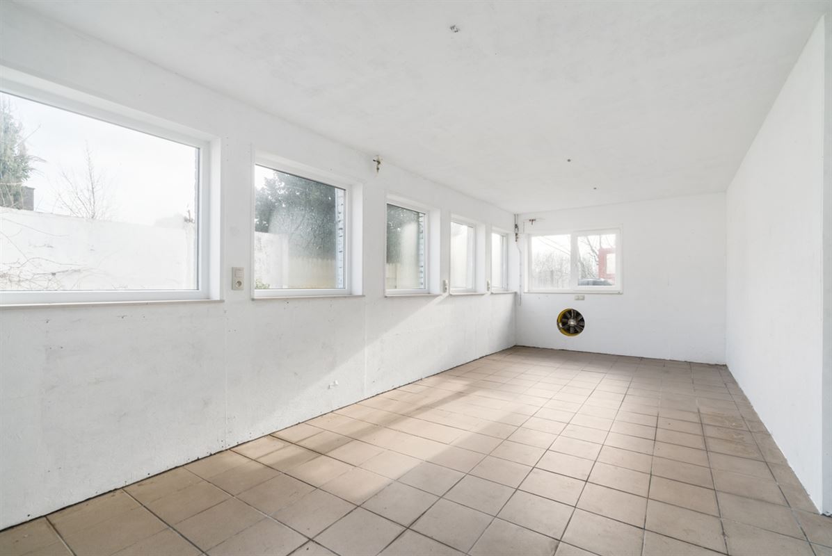 Te renoveren GESLOTEN BEBOUWING op perceel van 650m²