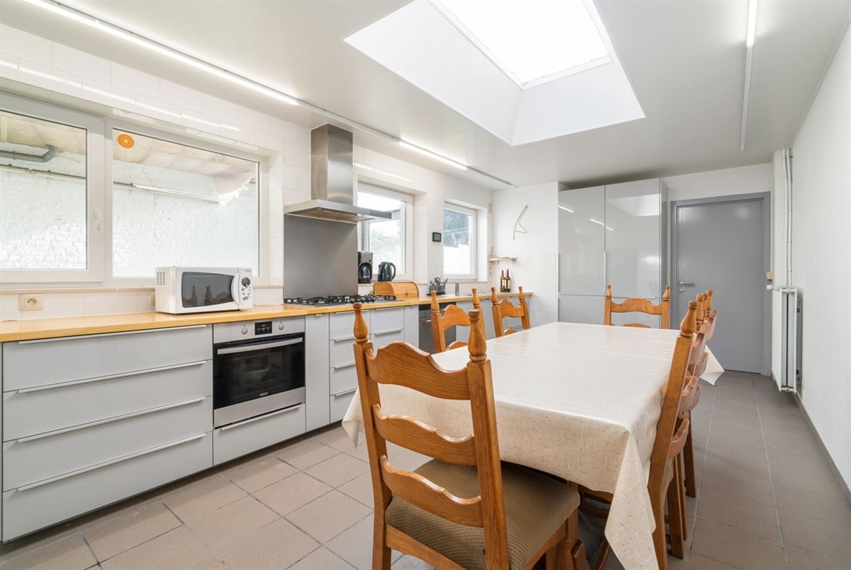 Te renoveren GESLOTEN BEBOUWING op perceel van 650m²