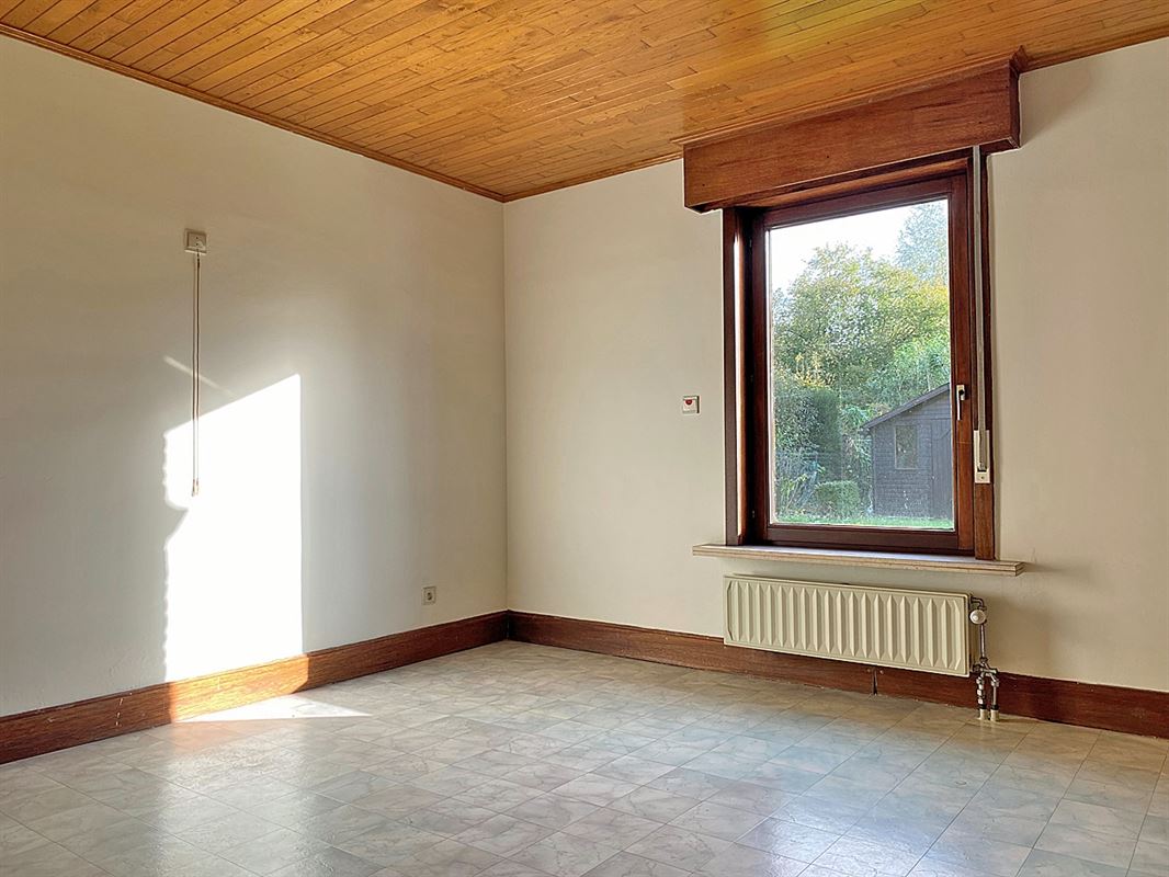 LAAGBOUWVILLA met 2 SLAAPKAMERS & GARAGE op een gunstig gelegen PERCEEL van 762m²