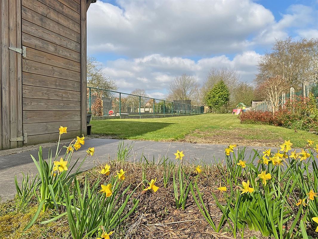 Instapklare WONING (GB) met 3 slaapkamers en tuin