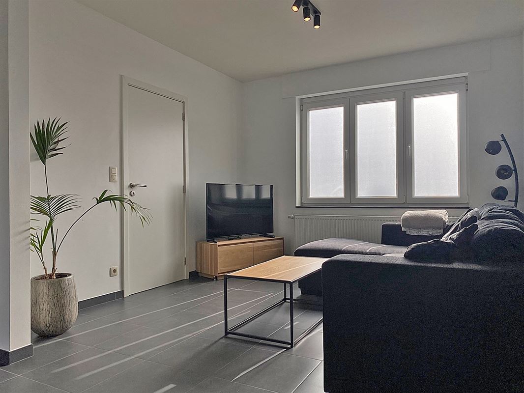 Instapklare WONING (GB) met 3 slaapkamers en tuin