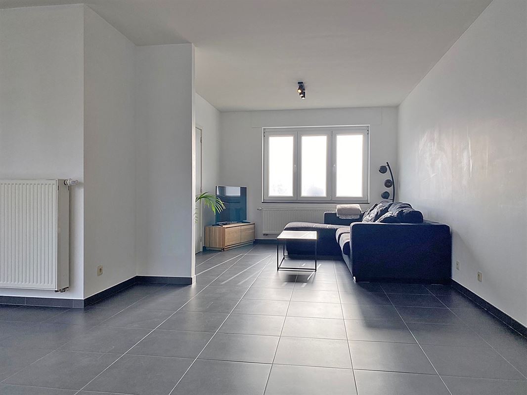 Instapklare WONING (GB) met 3 slaapkamers en tuin