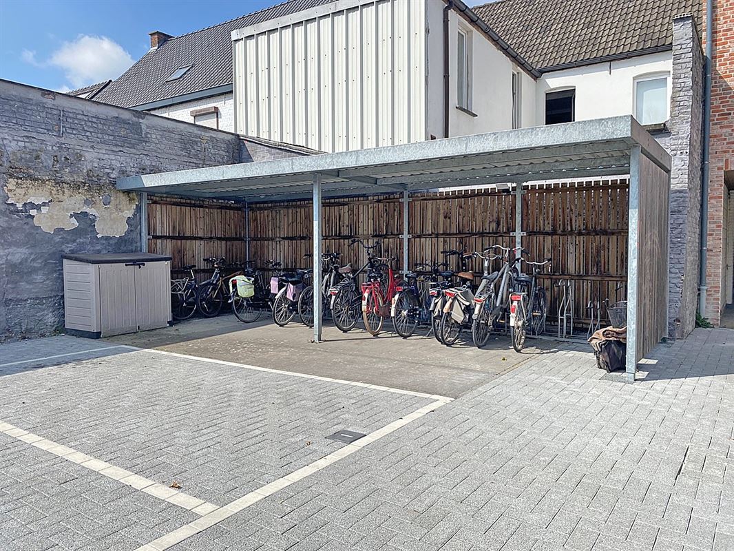 Leuk DUPLEX-APPARTEMENT met 2 SLAAPKAMERS