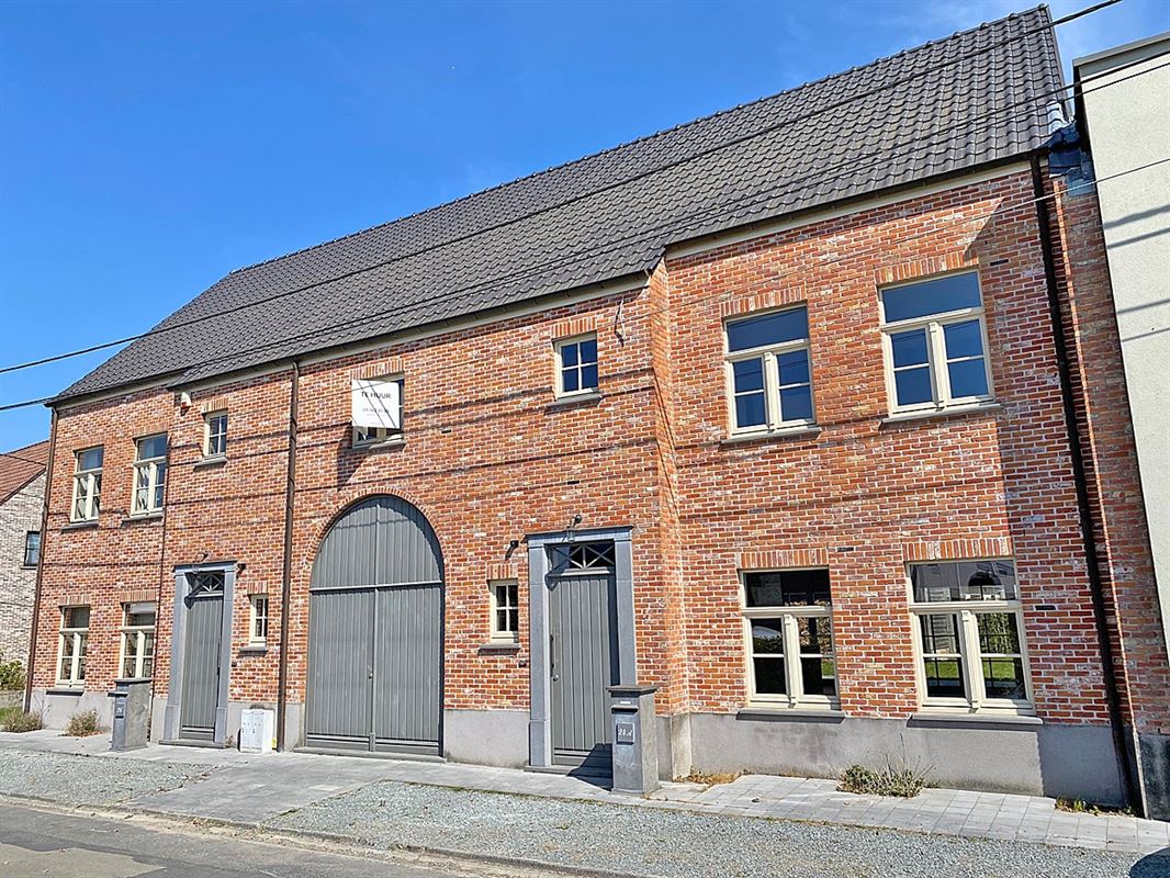 Instapklare WONING (GB) met 3 slpks, garage en tuintje