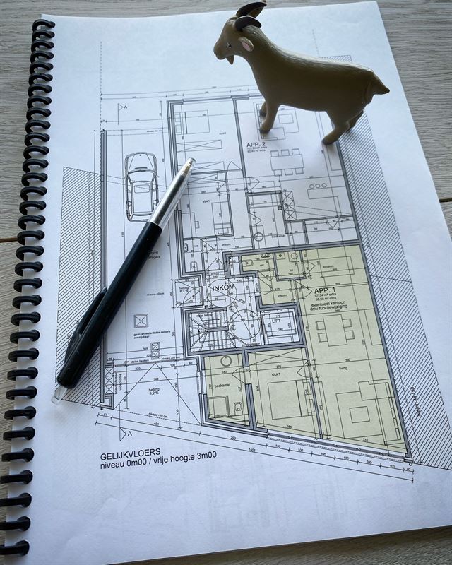 Aangenaam kwalitatief APPARTEMENT (gelijkvloers) met 1 slpk, 1 staanplaats en kelderberging