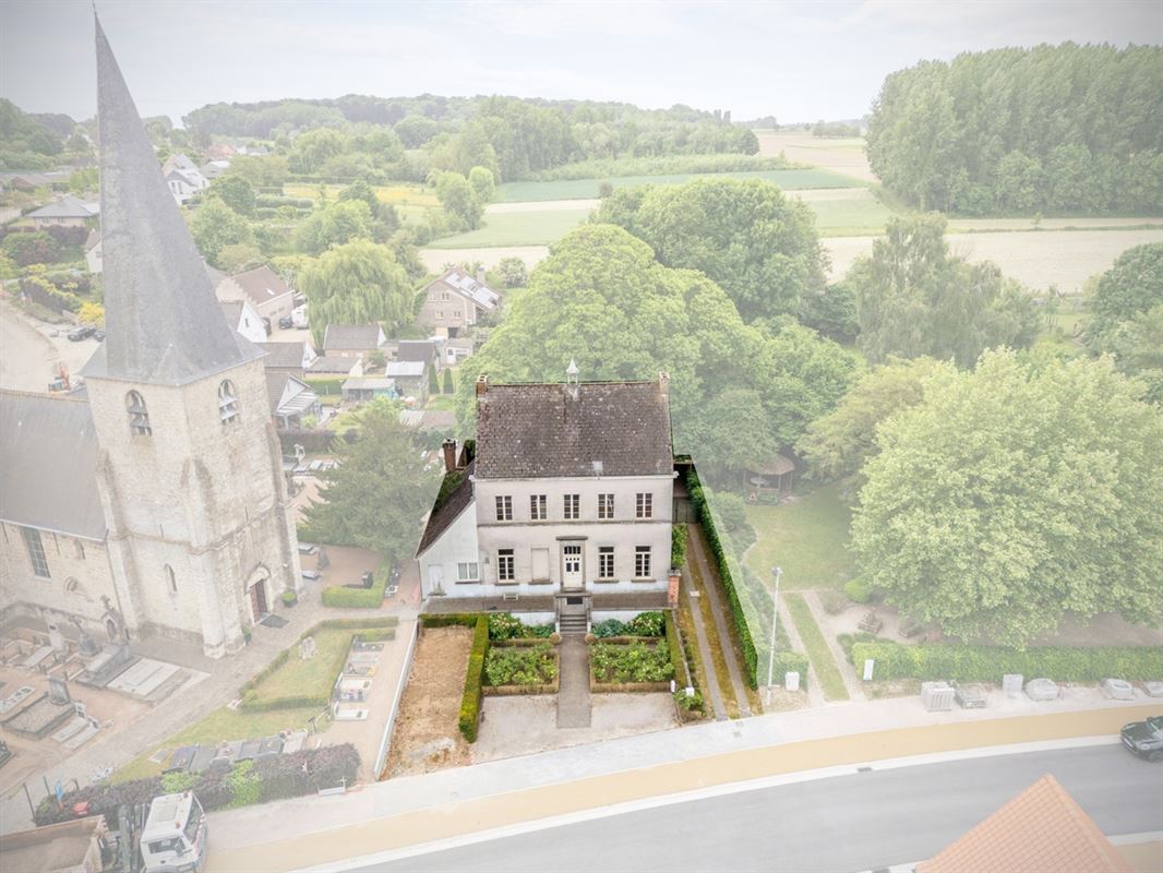PASTORIE ST-AGATHA parochie LANDSKOUTER op een perceel van 664m²