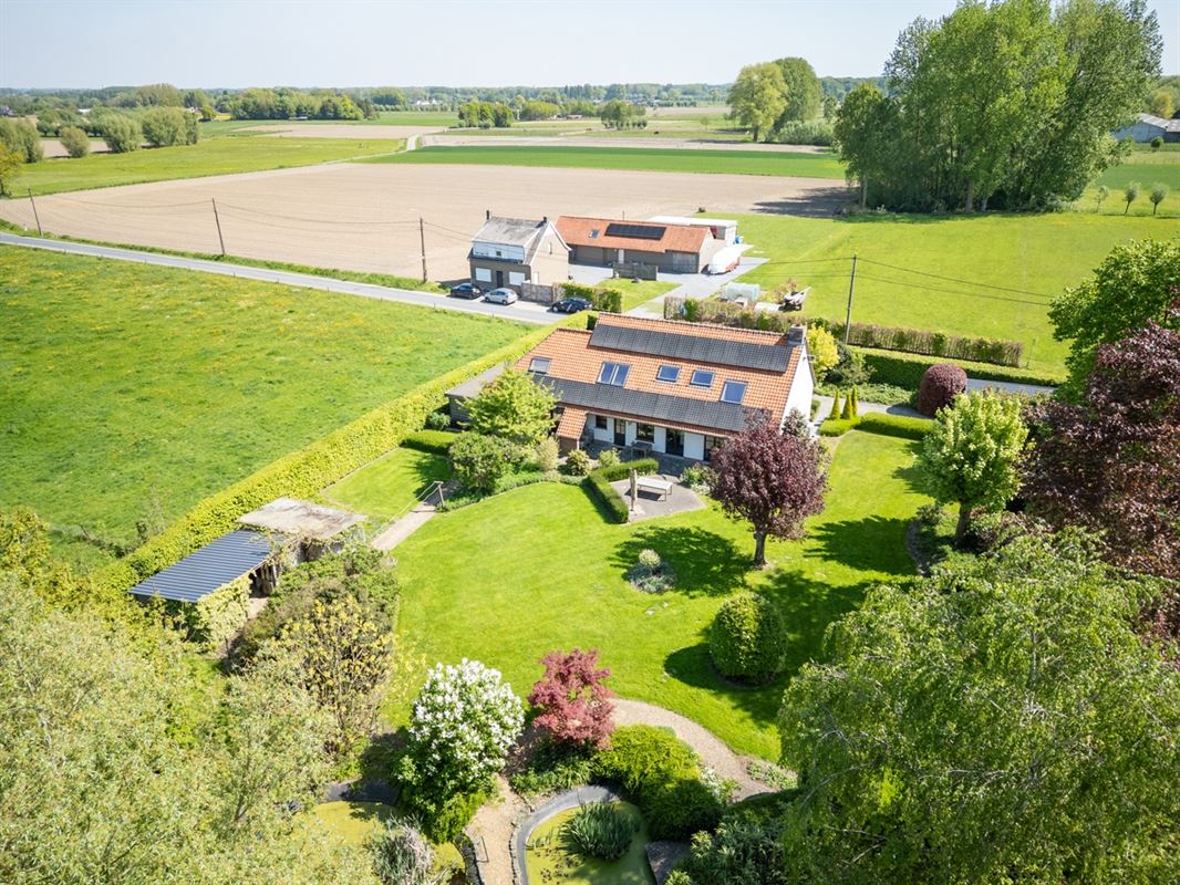 Charmante instapklare VILLA op een perceel van 2.700m²
