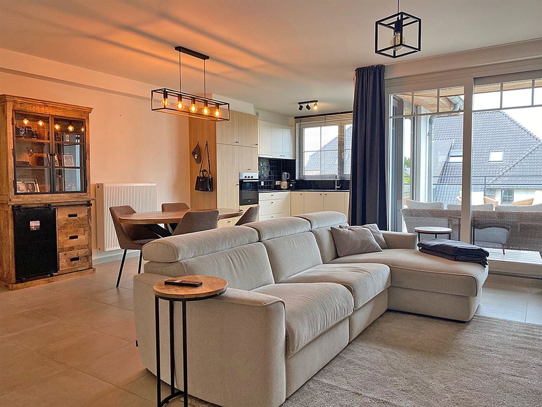 Instapklaar APPARTEMENT (duplex) met 3 slaapkamers, terras en garage