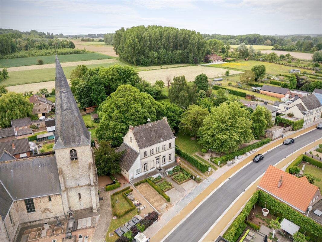 PASTORIE ST-AGATHA parochie LANDSKOUTER op een perceel van 664m²