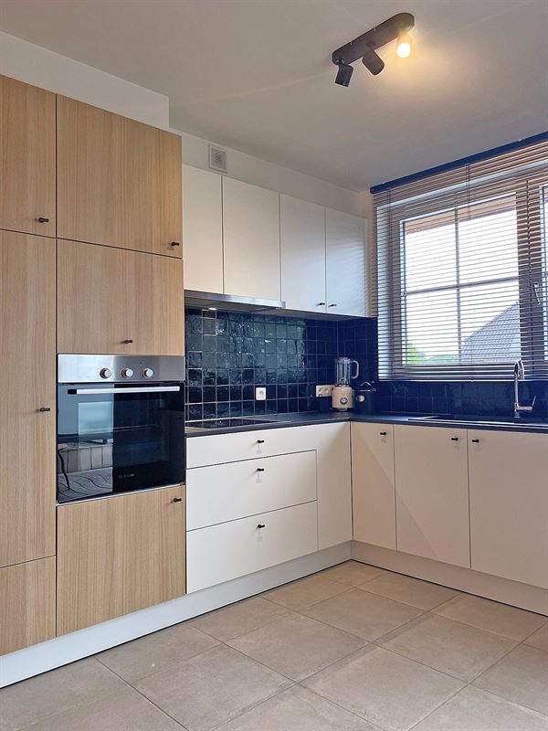 Instapklaar APPARTEMENT (duplex) met 3 slaapkamers, terras en garage