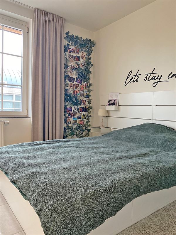 Instapklaar APPARTEMENT (duplex) met 3 slaapkamers, terras en garage