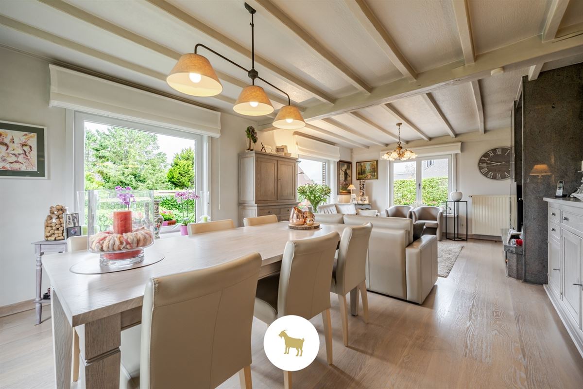 Instapklare LAAGBOUWVILLA met 3 slaapkamers, bureauruimte, veranda en garage op een ruim perceel van ca. 796 m²