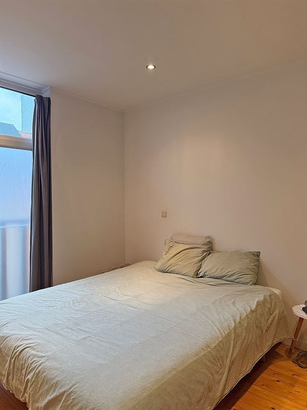 Instapklaar DUPLEX - APPARTEMENT met 2 slaapkamers, 2 badkamers & terras