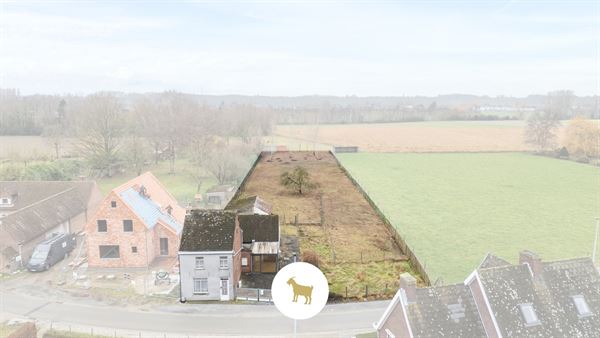 Te slopen WONING op uniek ruim PERCEEL (BOUW)GROND van ca. 3.310 m²