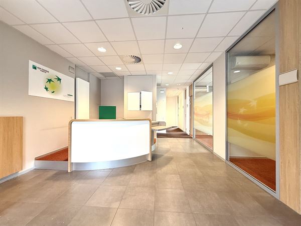 KANTOORRRUIMTE / DIENSTENRUIMTE / KABINET / PRAKTIJKRUIMTE op TOPLOCATIE