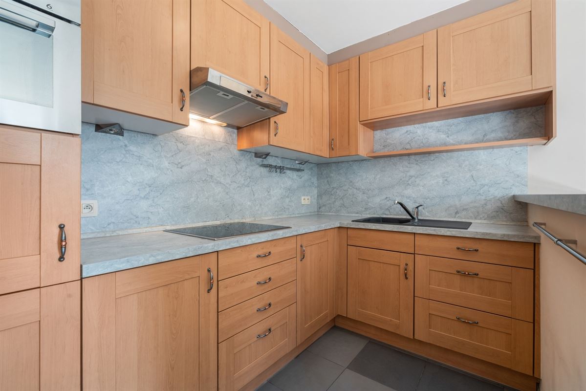Mooi DORPS-APPARTEMENT met 2 slaapkamers, terras & zolder