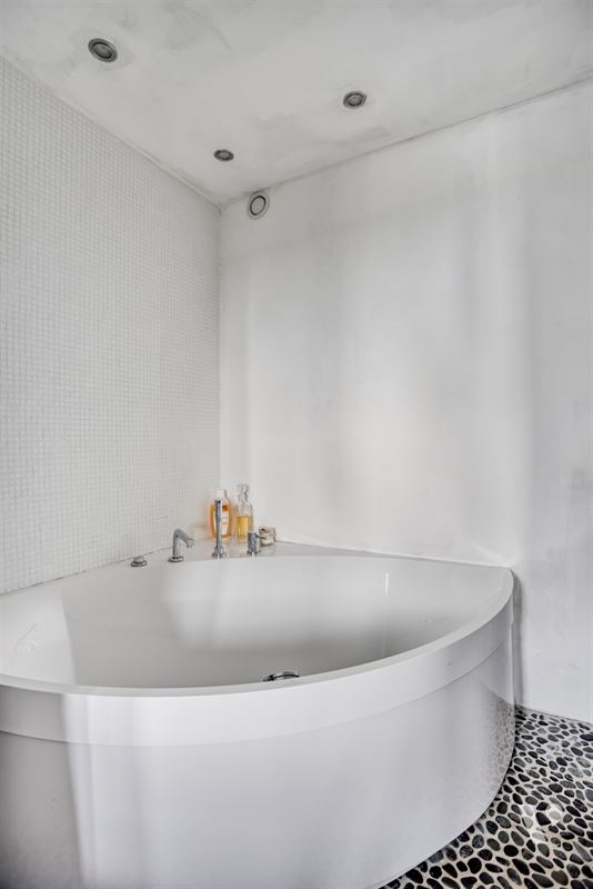 Energiezuinige woning met welness en uitzicht op boomgaard