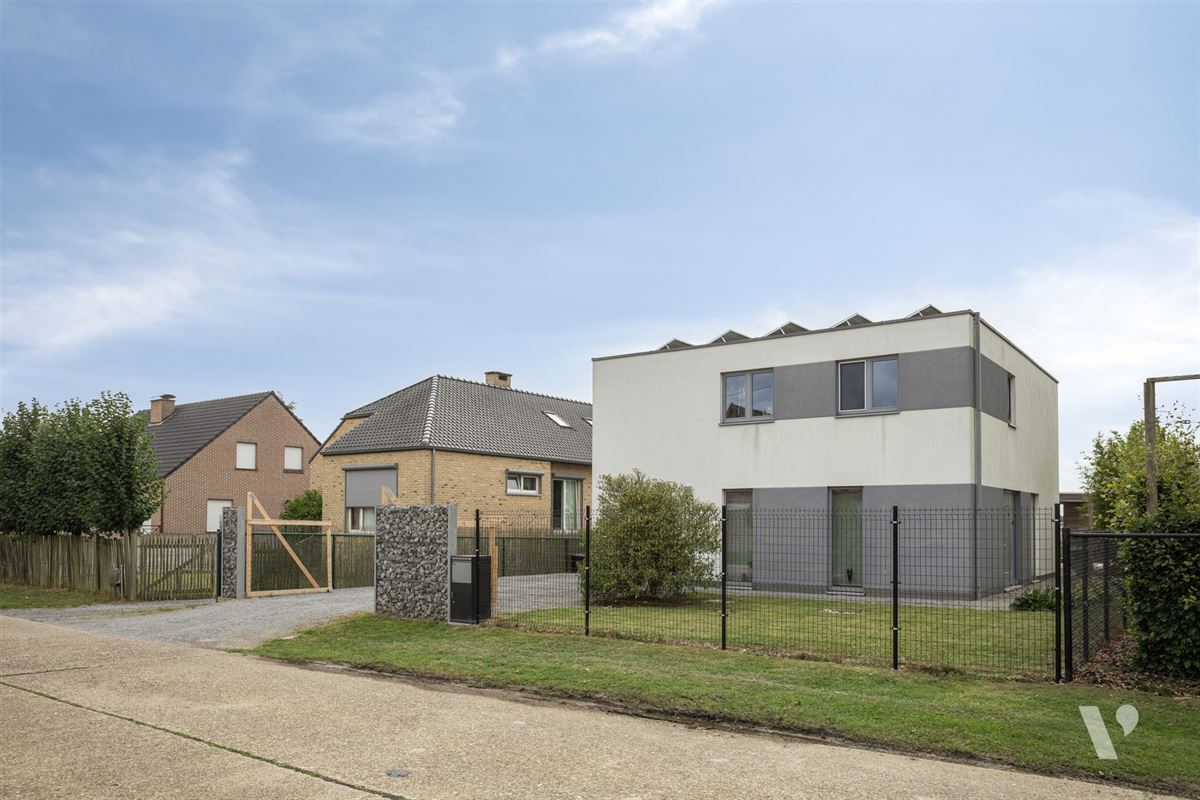 Energiezuinige woning met welness en uitzicht op boomgaard