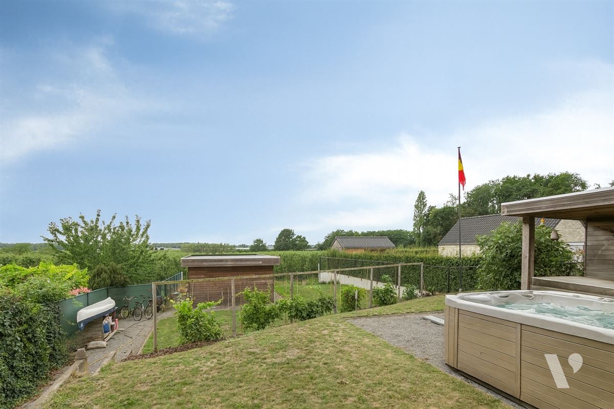 Energiezuinige woning met welness en uitzicht op boomgaard