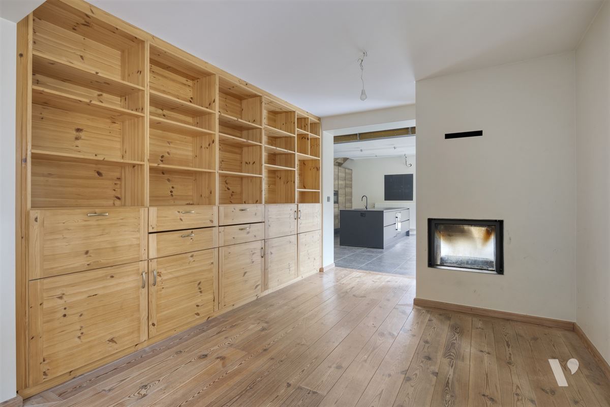 Prachtig gerenoveerde woning (279m²) met zwemvijver