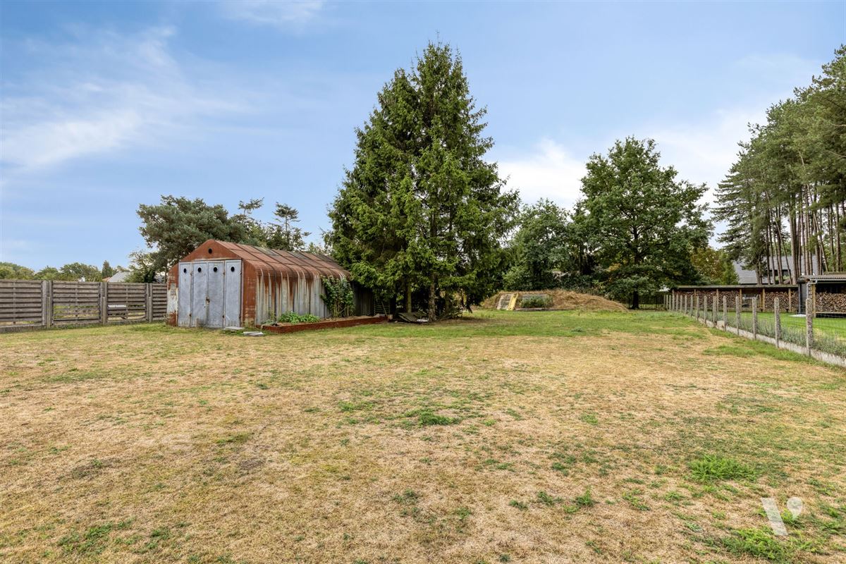 Prachtig gerenoveerde woning (279m²) met zwemvijver