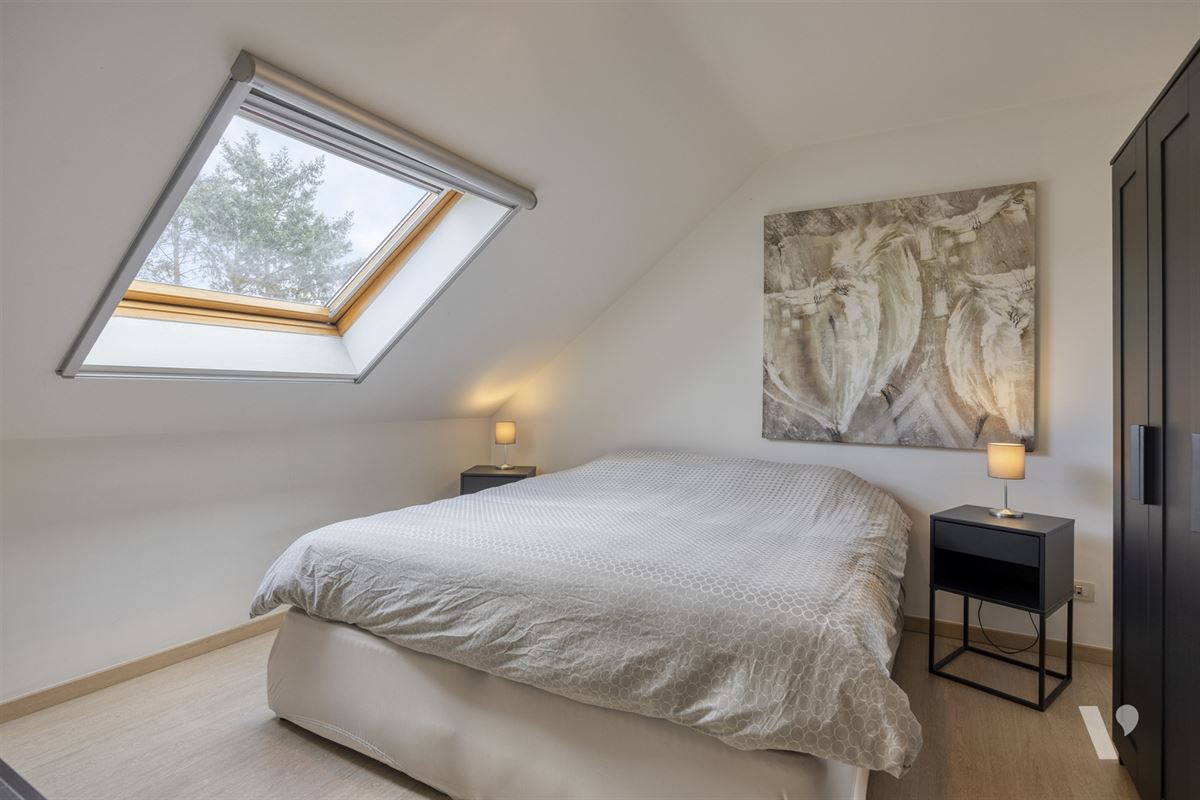 Instapklare penthouse-duplex met garage en berging
