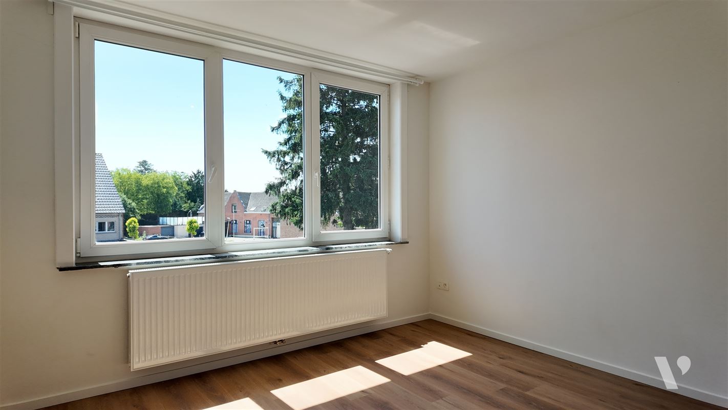 Volledig gerenoveerd 2slpk-appartement in centrum Zolder