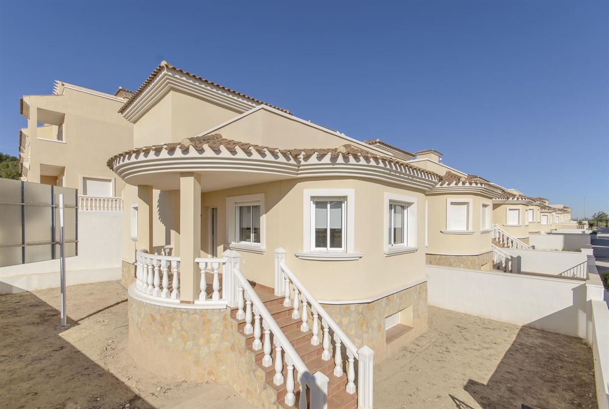 Image 11 : Villa IN 03193 San Miguel de Salinas (Spain) - Price 218.000 €