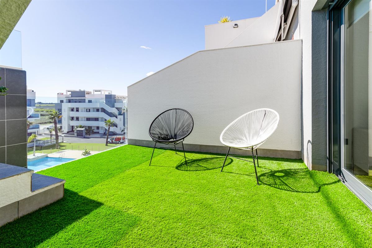 Foto 20 : Appartement met terras te 03149 El Raso (Spanje) - Prijs € 218.000