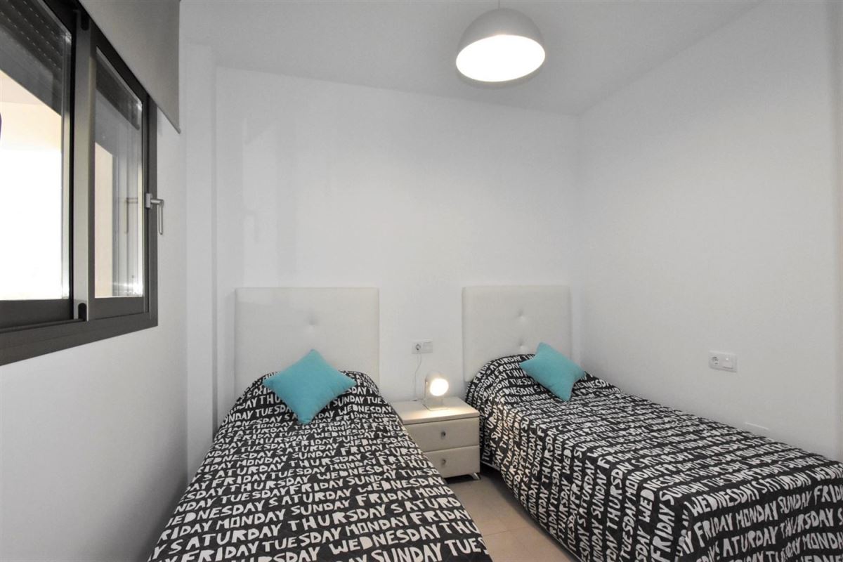 Image 11 : Apartment with terrace IN 03189 Villamartin - Orihuela Costa (Spain) - Price 226.000 €