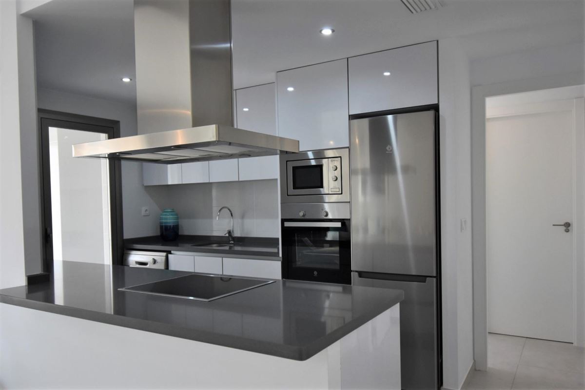 Image 8 : Apartment with terrace IN 03189 Villamartin - Orihuela Costa (Spain) - Price 226.000 €