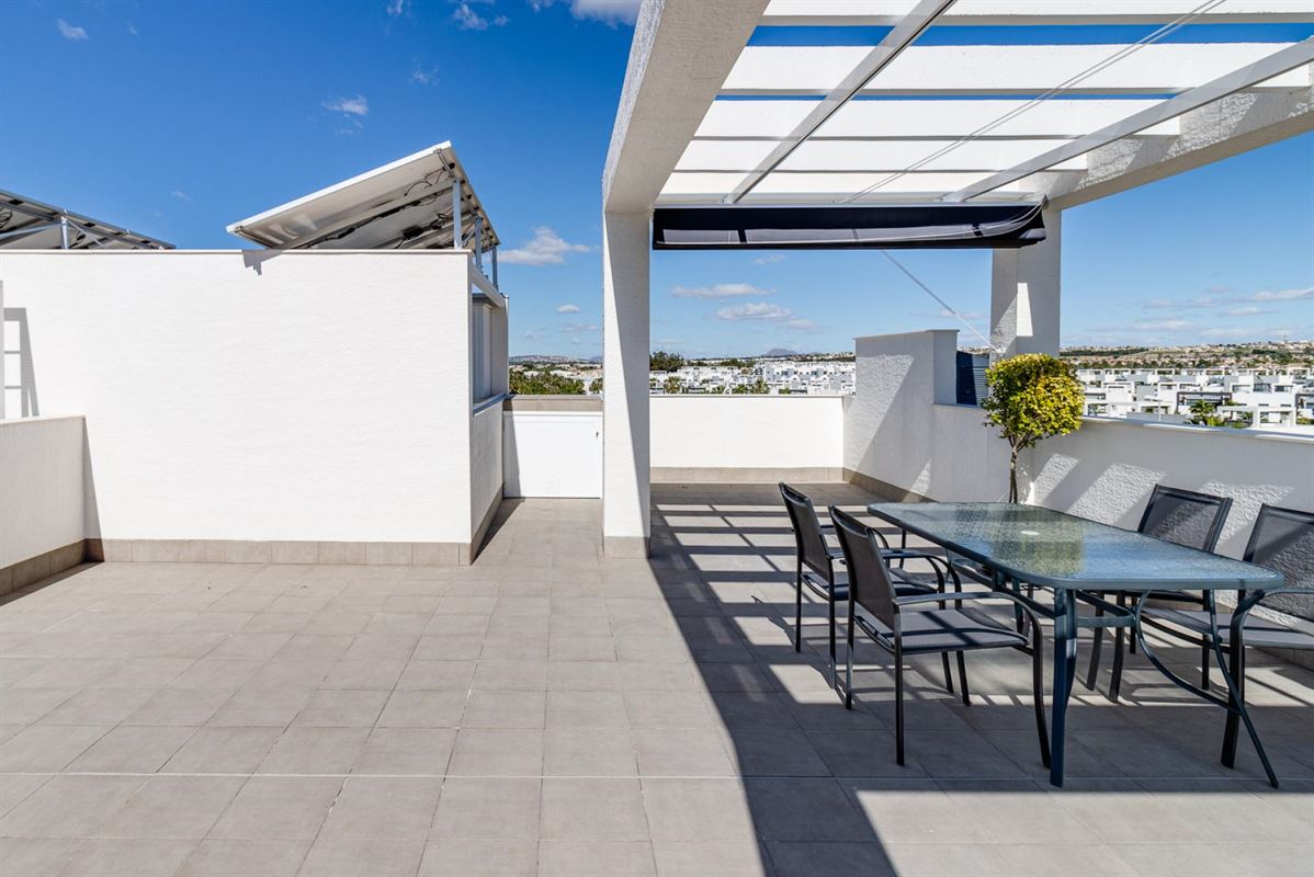 Image 34 : Apartment with garden IN 03149 El Raso (Spain) - Price 227.000 €