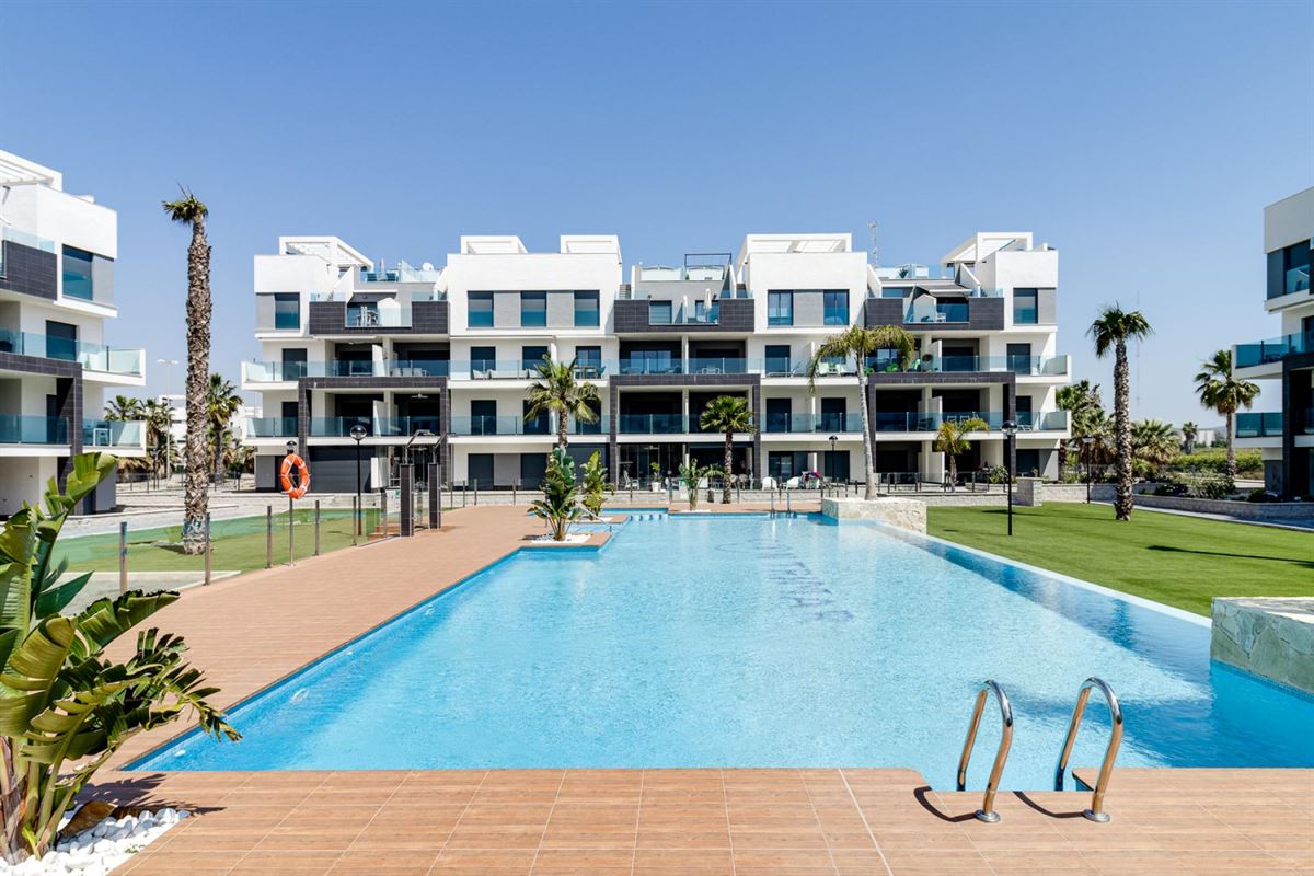 Image 65 : Apartment with garden IN 03149 El Raso (Spain) - Price 227.000 €