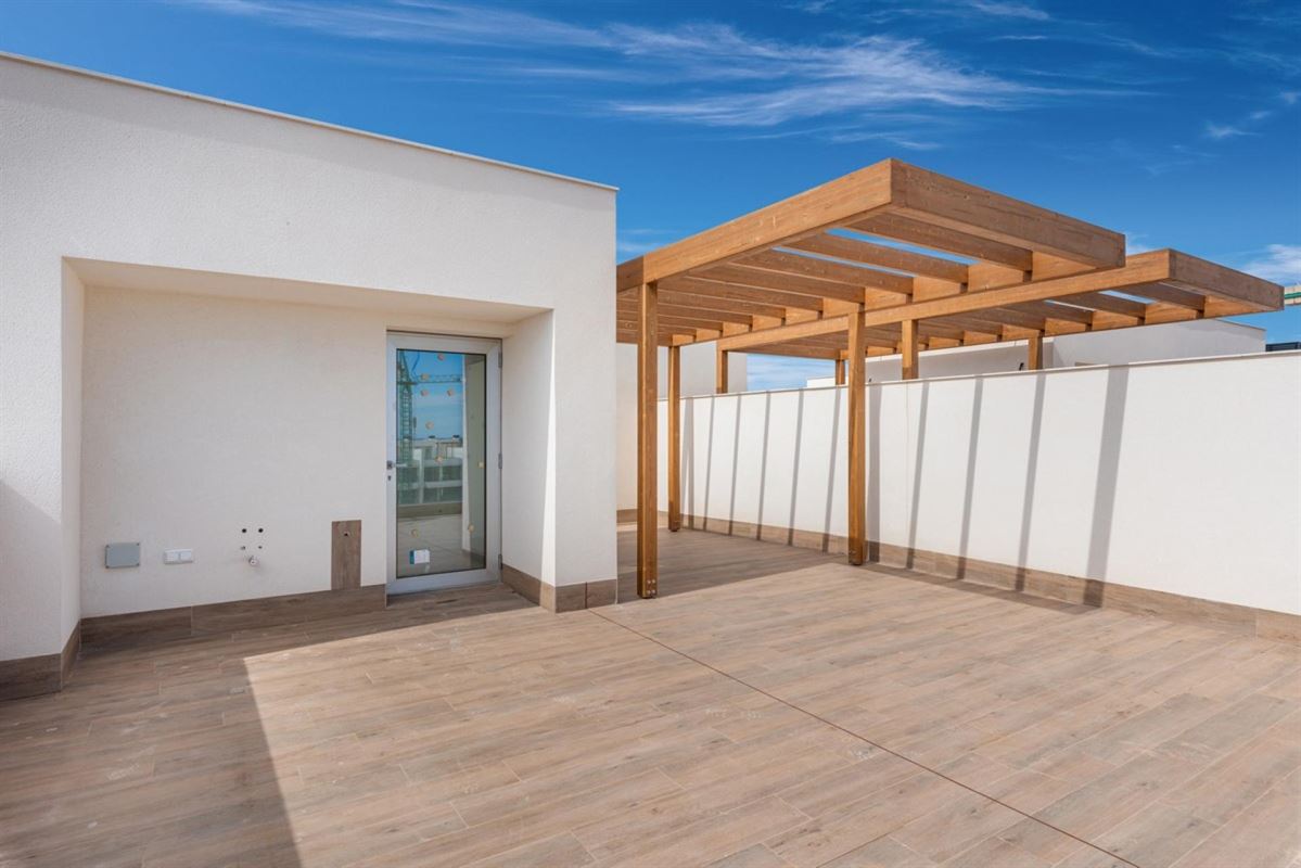 Image 9 : Apartment with terrace IN 03189 Villamartin - Orihuela Costa (Spain) - Price 229.800 €