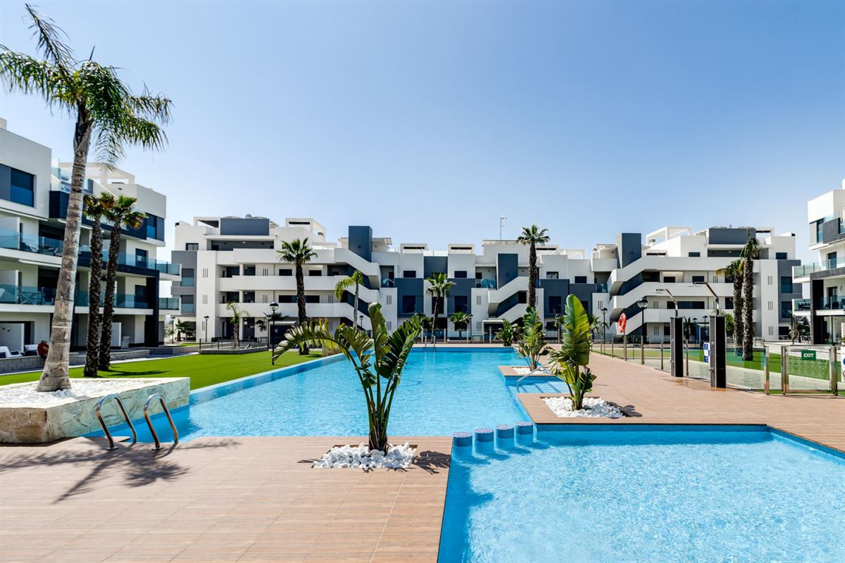 Image 1 : Apartment with garden IN 03149 El Raso (Spain) - Price 227.000 €
