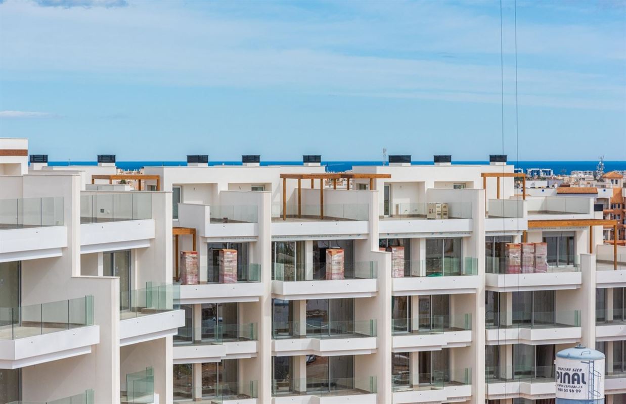 Image 25 : Apartment with terrace IN 03189 Villamartin - Orihuela Costa (Spain) - Price 229.800 €