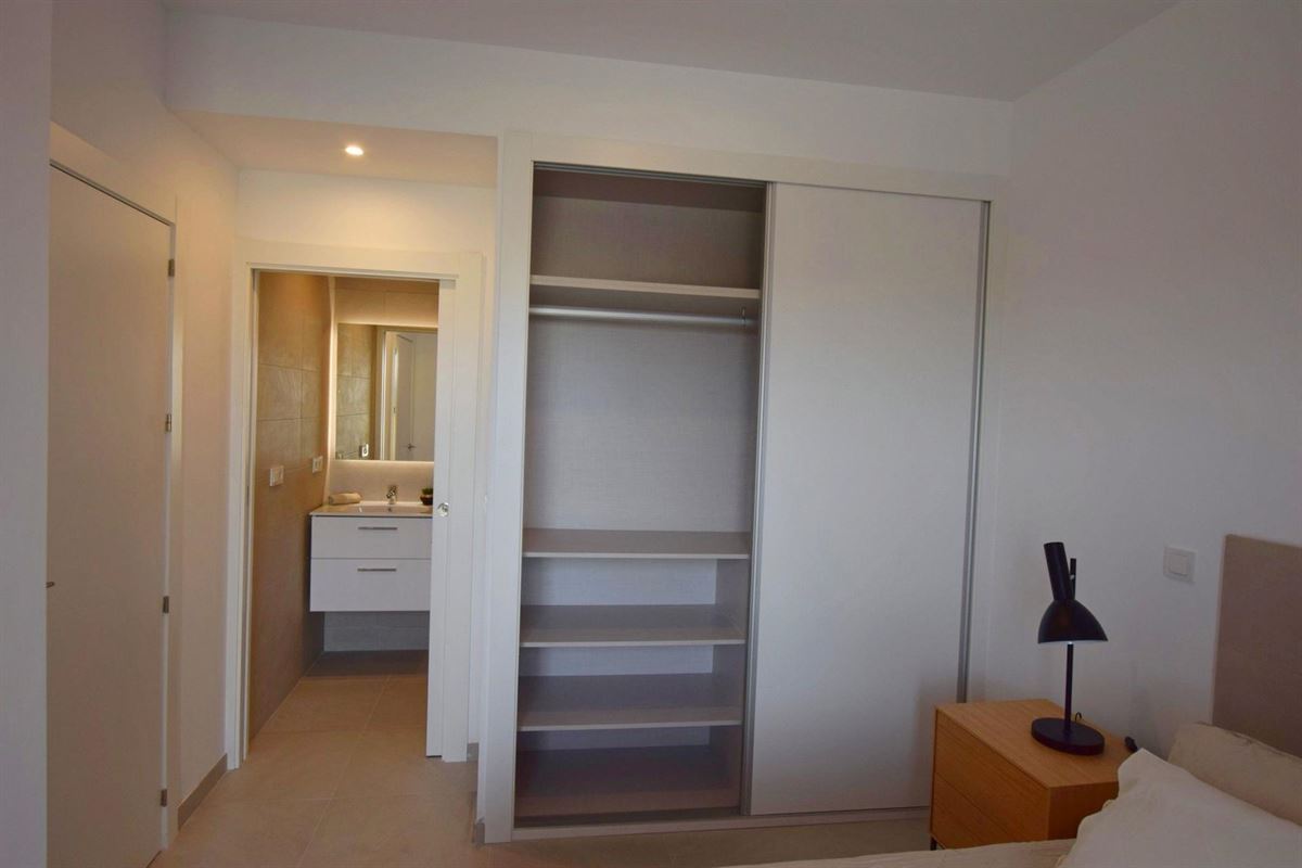 Foto 9 : Appartement met terras te 03188 La Mata (Spanje) - Prijs € 252.800