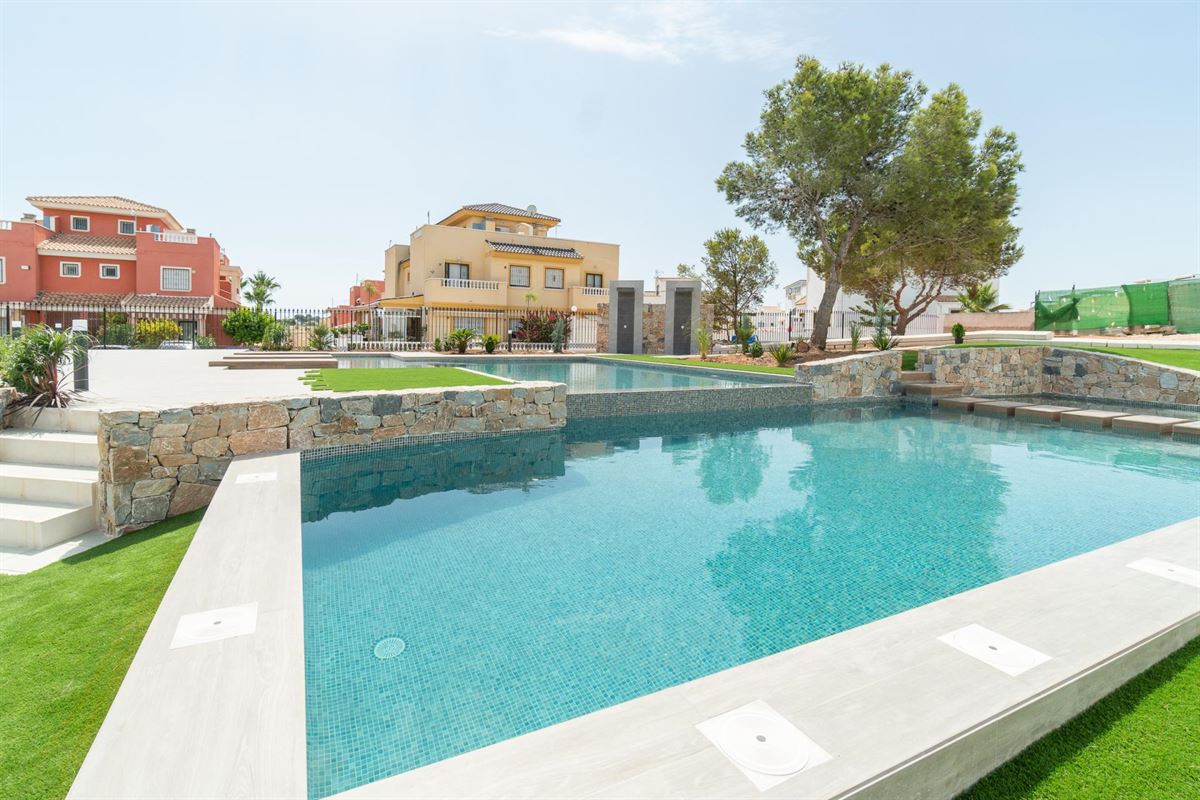 Foto 47 : Appartement met tuin te 03181 Torrevieja (Spanje) - Prijs € 260.000
