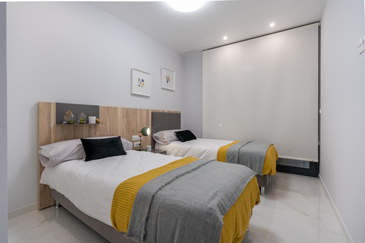 Image 11 : Apartments - solarium IN 03501 Benidorm (Spain) - Price 1.025.000 €