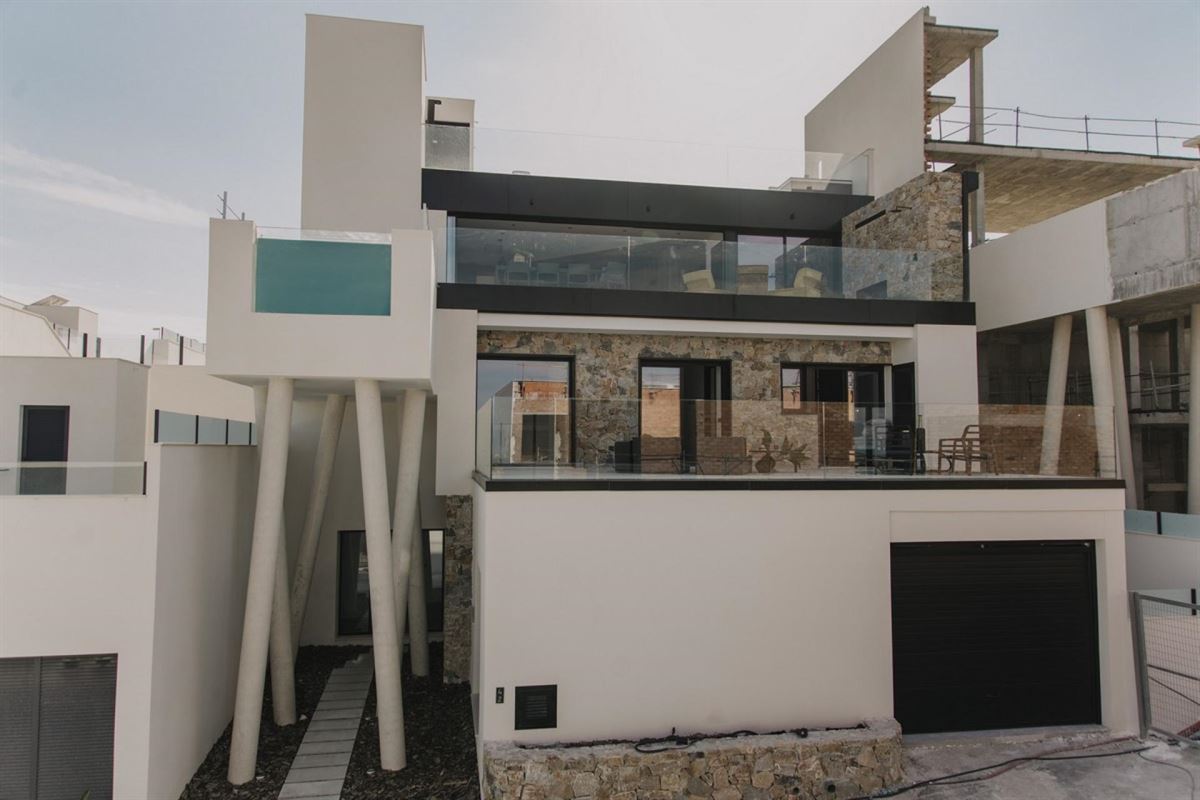 Image 1 : Villa IN 03170 Ciudad Quesada (Spain) - Price 1.150.000 €
