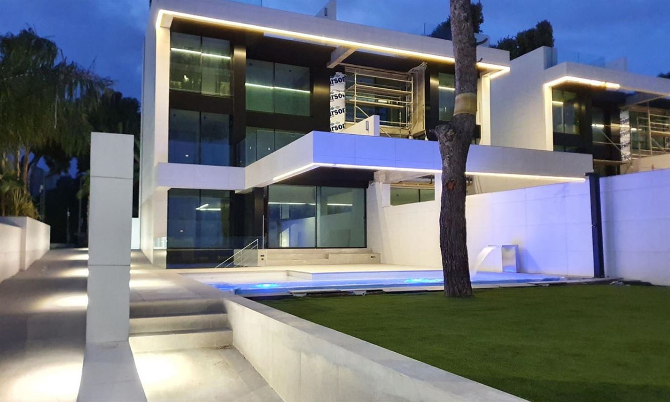 Foto 11 : Villa te 03560 El Campello (Spanje) - Prijs € 1.800.000