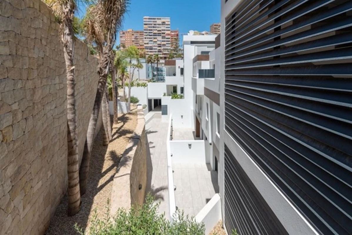 Foto 38 : Duplex te 03501 Benidorm (Spanje) - Prijs € 1.650.000