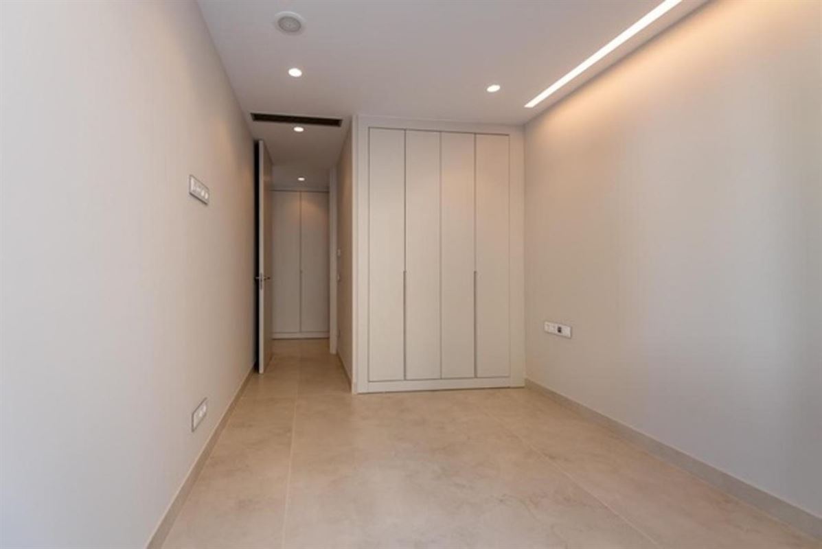 Foto 16 : Duplex te 03501 Benidorm (Spanje) - Prijs € 1.650.000