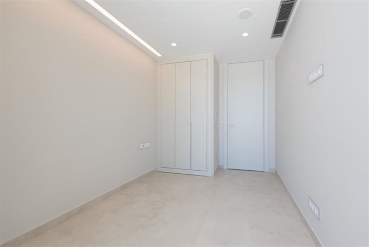 Image 29 : Duplex IN 03501 Benidorm (Spain) - Price 1.650.000 €