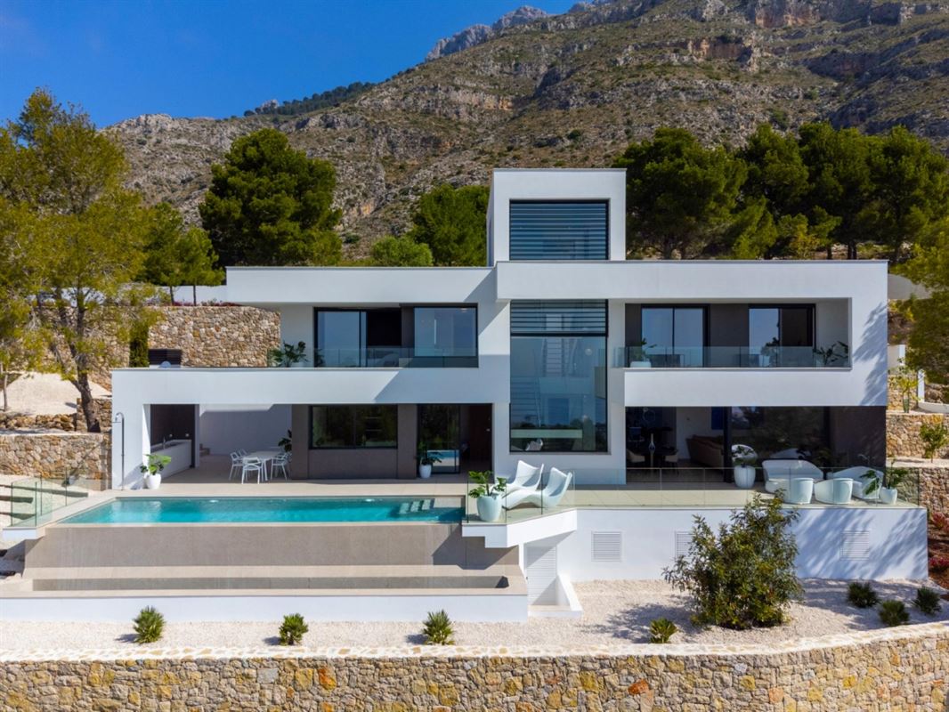 Foto 9 : Villa te 03590 Altea (Spanje) - Prijs € 2.250.000