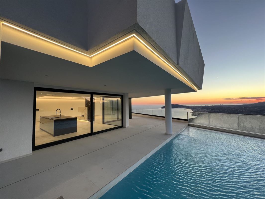 Image 7 : Villa IN 03590 Altea (Spain) - Price 2.100.000 €