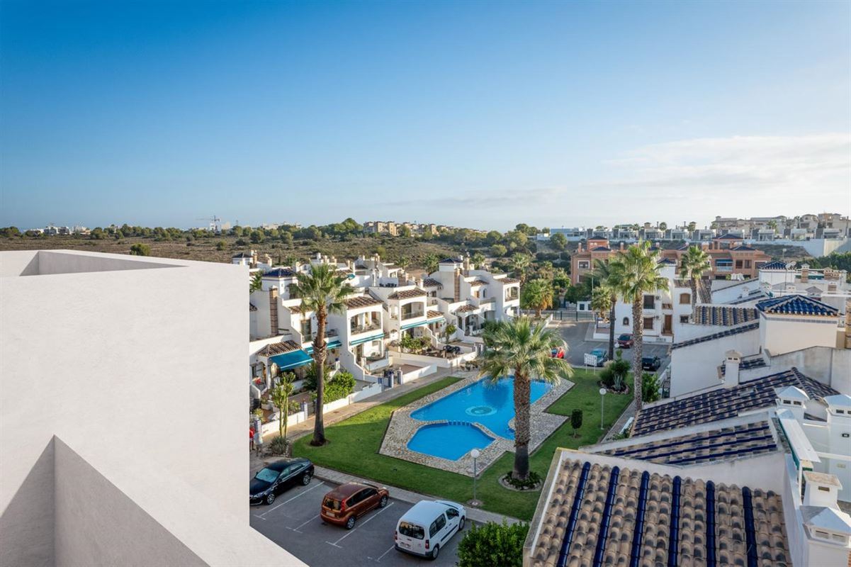 Image 21 : Apartments - solarium IN 03189 Villamartin - Orihuela Costa (Spain) - Price 242.000 €